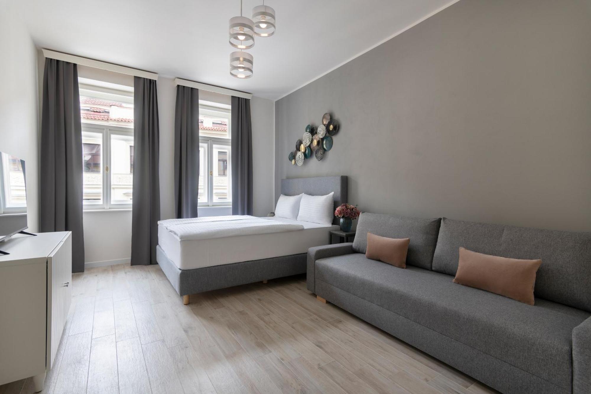 Kinsky Garden Apartments And Suites By Dwellfort Praga Exterior foto