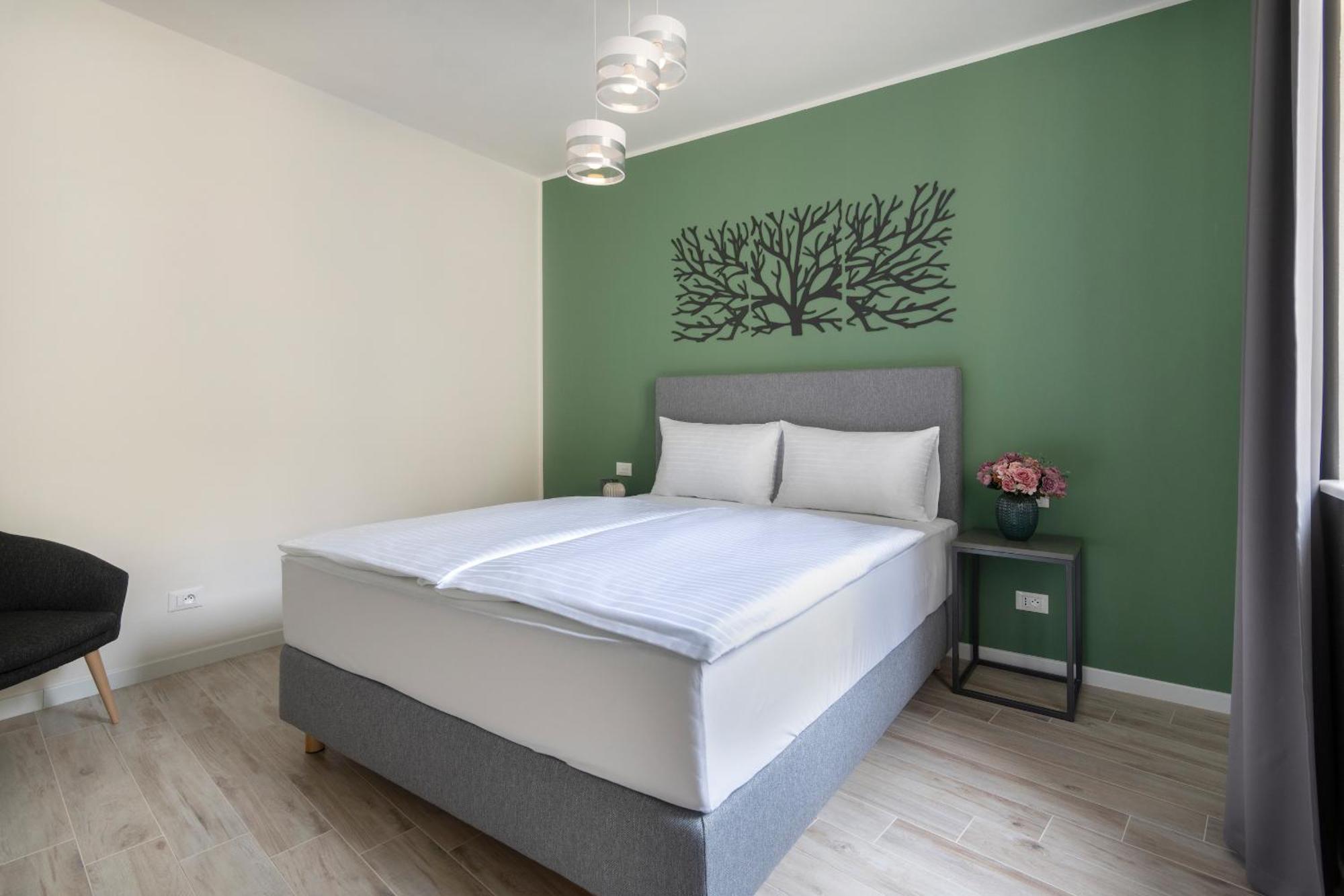 Kinsky Garden Apartments And Suites By Dwellfort Praga Exterior foto