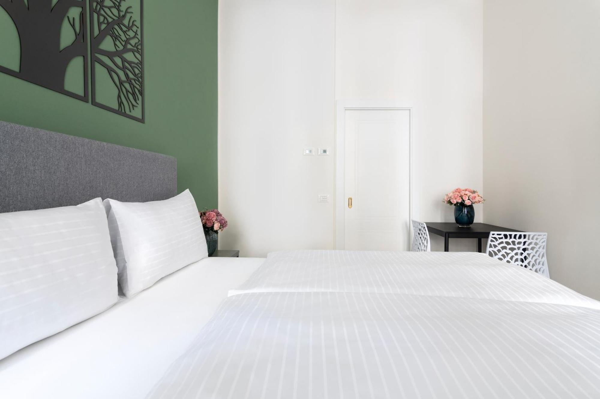 Kinsky Garden Apartments And Suites By Dwellfort Praga Quarto foto