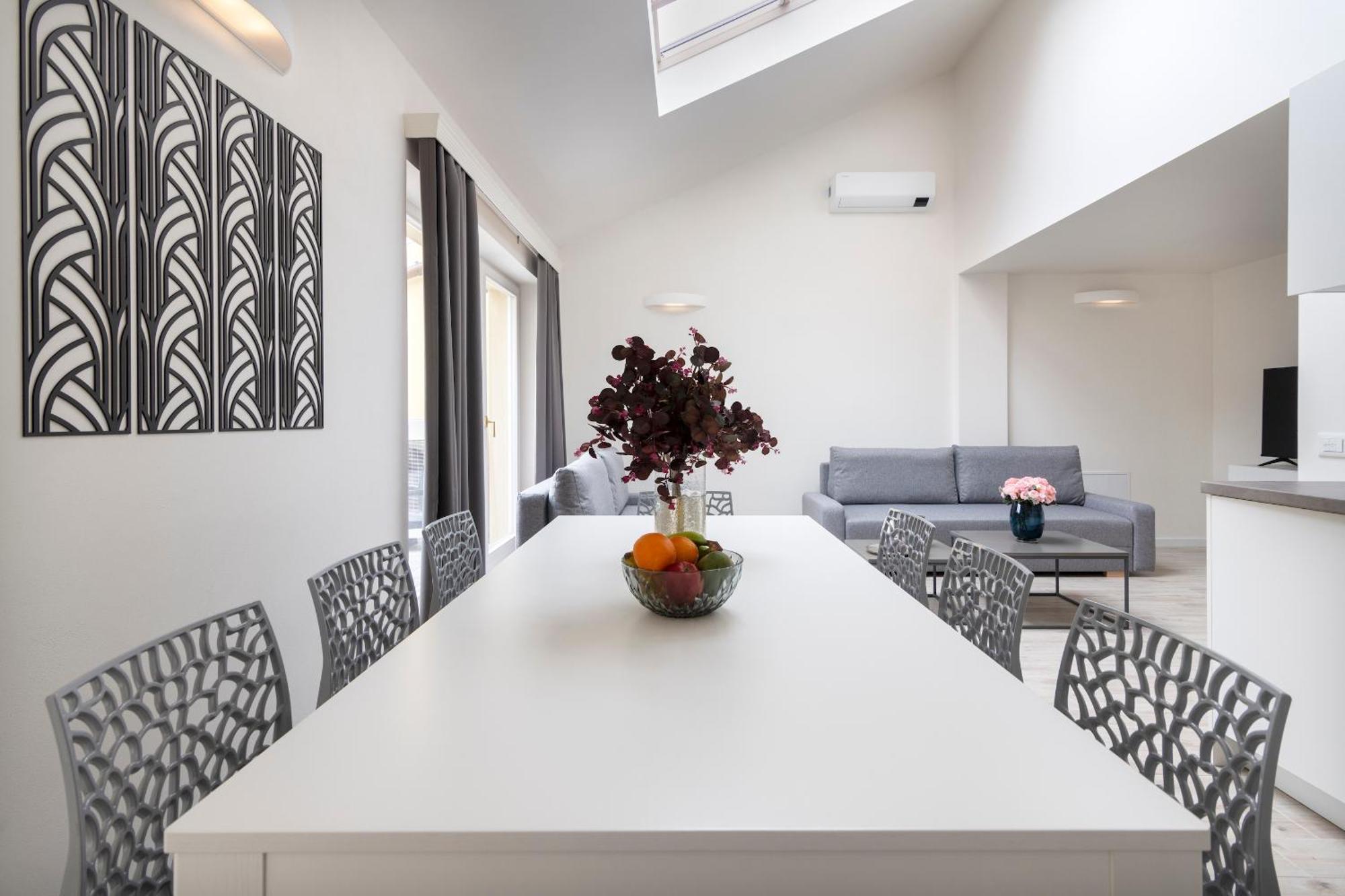 Kinsky Garden Apartments And Suites By Dwellfort Praga Exterior foto