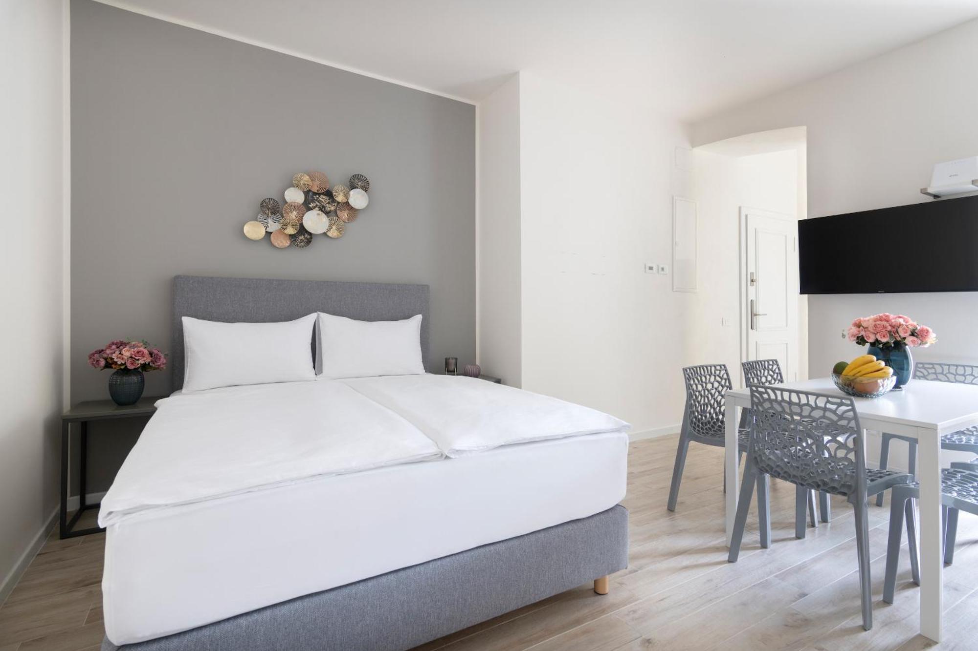 Kinsky Garden Apartments And Suites By Dwellfort Praga Quarto foto